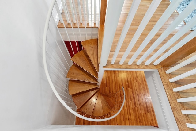 68 Barrington Ave, Nashua, NH 03062 - view of stairway