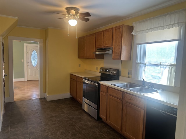 kitchen featuring a sink, stainless steel electric range, a ceiling fan, dishwasher, and under cabinet range hood
