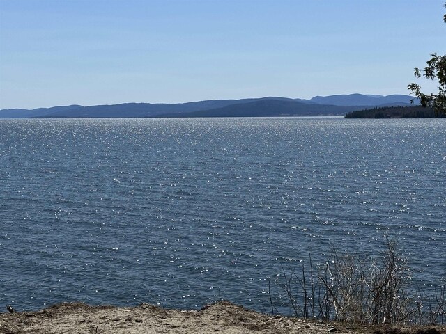41 Lake Dr, South Hero, VT 05486