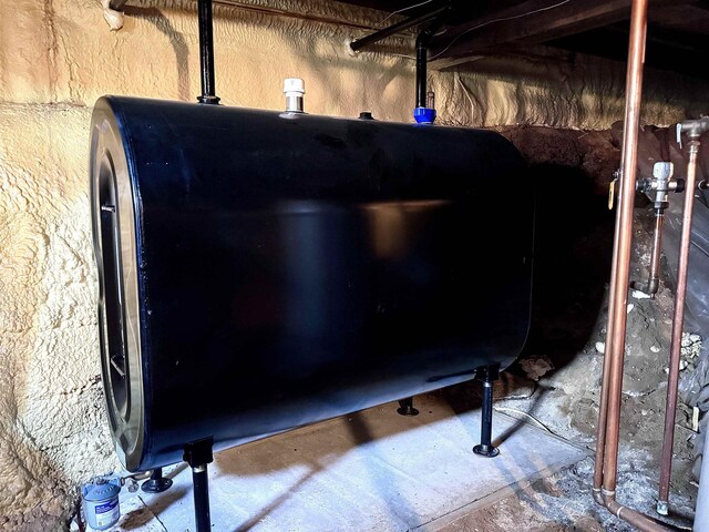14 Summer St, Northumberland, NH 03582 - details with heating fuel