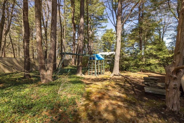 view of yard featuring fence