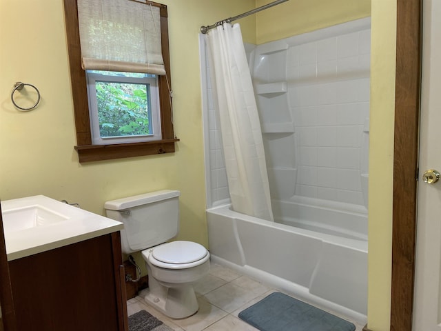 full bath featuring shower / bathtub combination with curtain, toilet, tile patterned flooring, and vanity