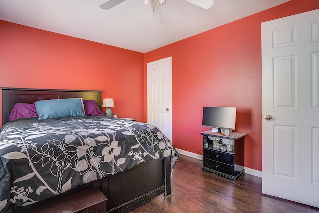 bedroom with wood finished floors, ceiling fan, and baseboards