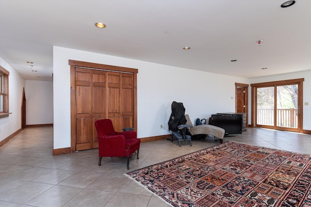 107-109 Baker Rd, Springfield, VT 05156 - sitting room featuring light tile patterned floors, recessed lighting, and baseboards