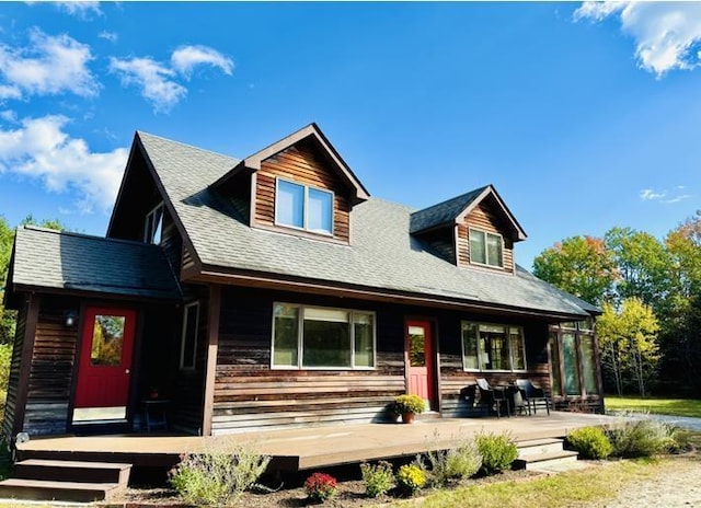 view of front of house with covered porch