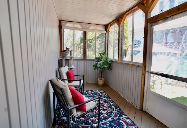 view of sunroom / solarium