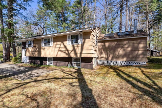 exterior space with a yard