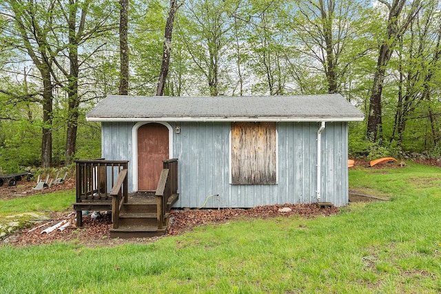 134 Emerson Ave, Hampstead, NH 03841 - view of outdoor structure featuring an outbuilding