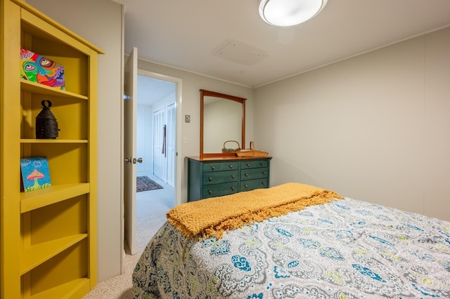 bedroom featuring carpet floors