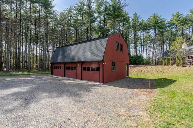 view of detached garage