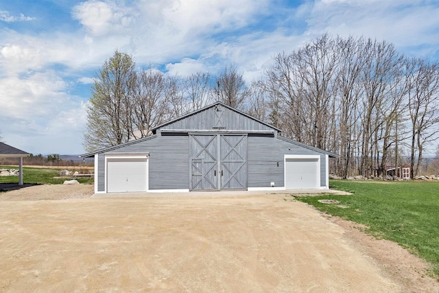 view of detached garage