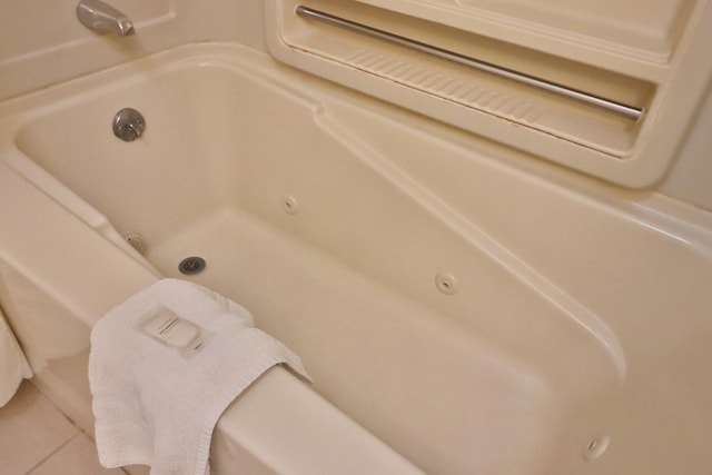 details featuring a tub with jets