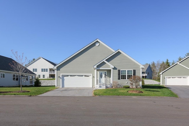 craftsman inspired home featuring driveway and a front lawn