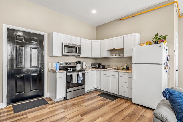 8 Depot St, Pittsfield, NH 03263
