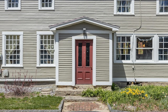 view of property entrance