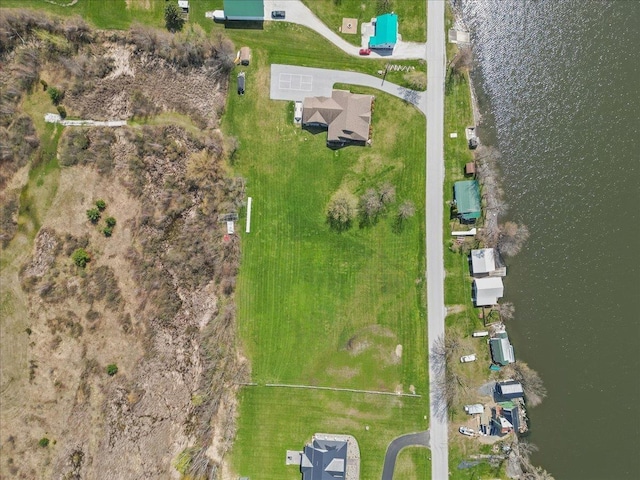 69 Lakewood Dr, Swanton, VT 05488