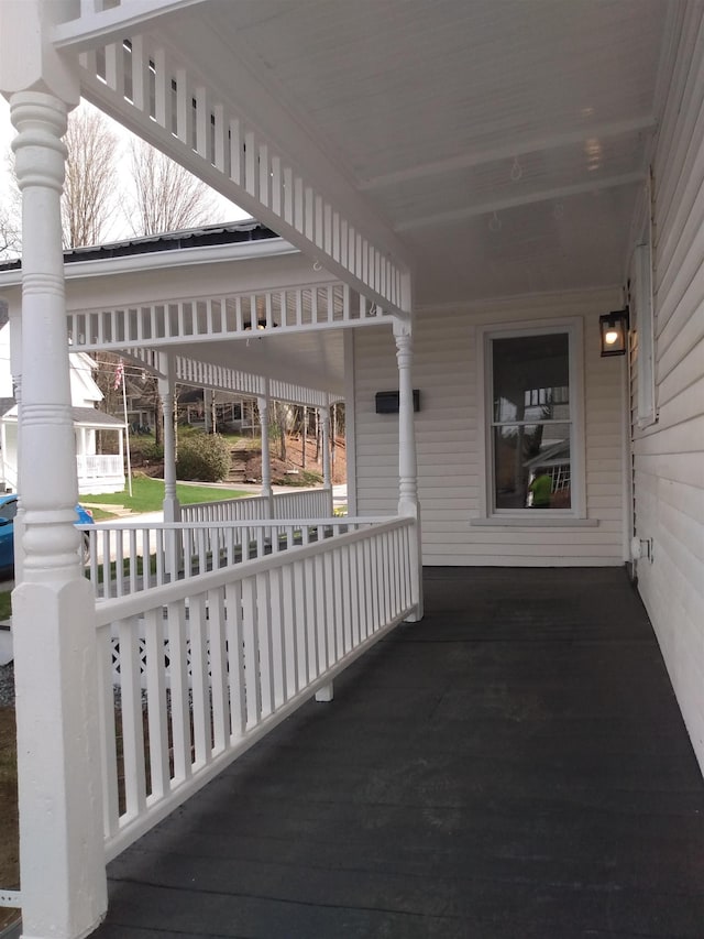 view of patio / terrace featuring covered porch