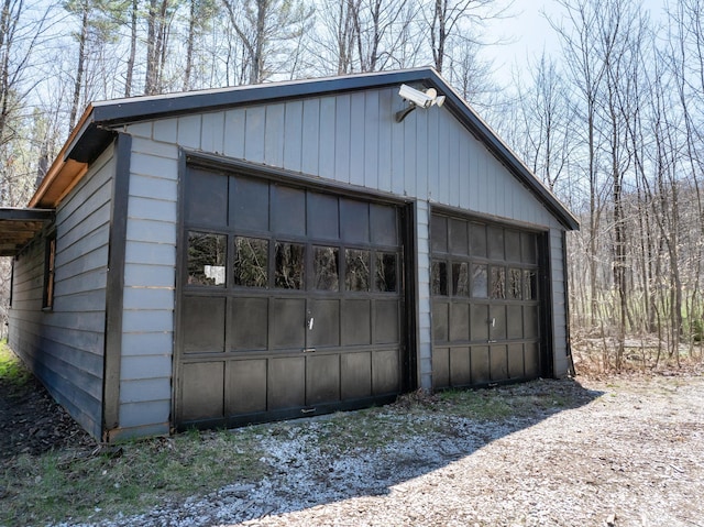 view of detached garage