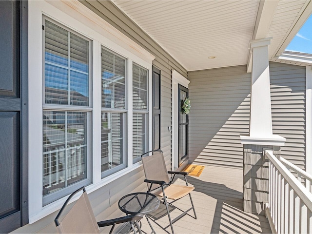 exterior space featuring a porch