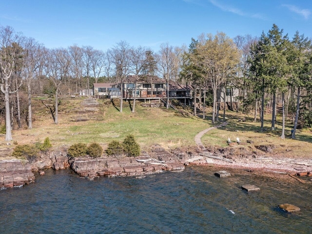 25 Oakledge Dr, Burlington, VT 05401 - view of yard featuring a water view