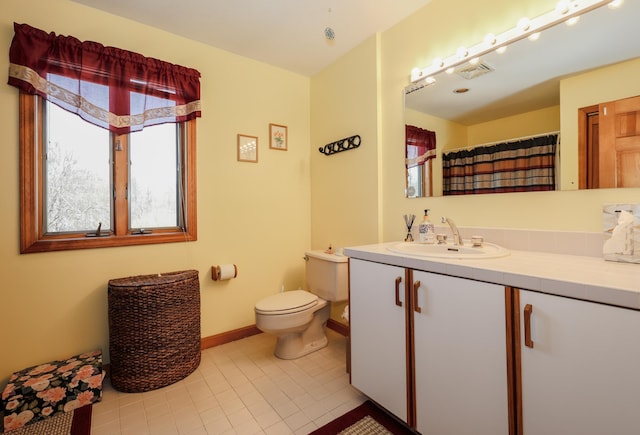 390 Bear Hill Rd, Loudon, NH 03307 - full bath featuring toilet, baseboards, visible vents, tile patterned floors, and vanity