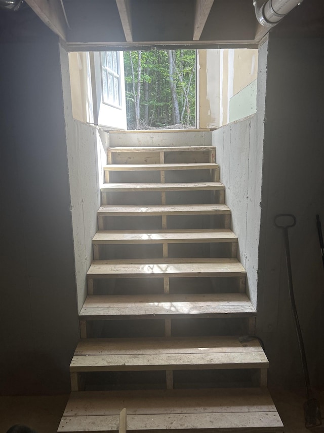 29 Igls Ln, Conway, NH 03818 - view of staircase