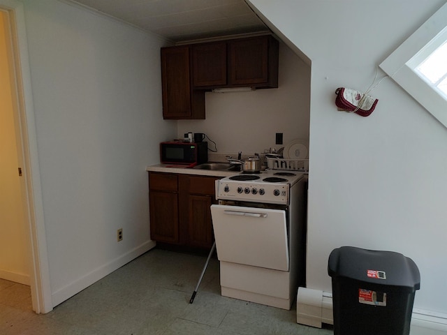 15 Hale St, Randolph, VT 05060