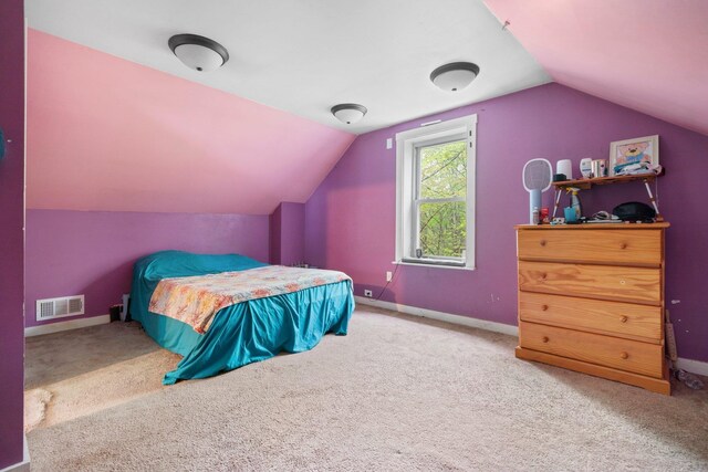 28 Putnam Hill Rd, Lyndeborough, NH 03082 - bedroom with vaulted ceiling, carpet floors, and baseboards