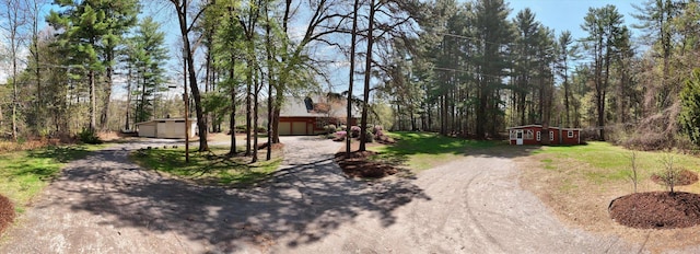 6 Hidden Ranch Dr, Hooksett, NH 03106