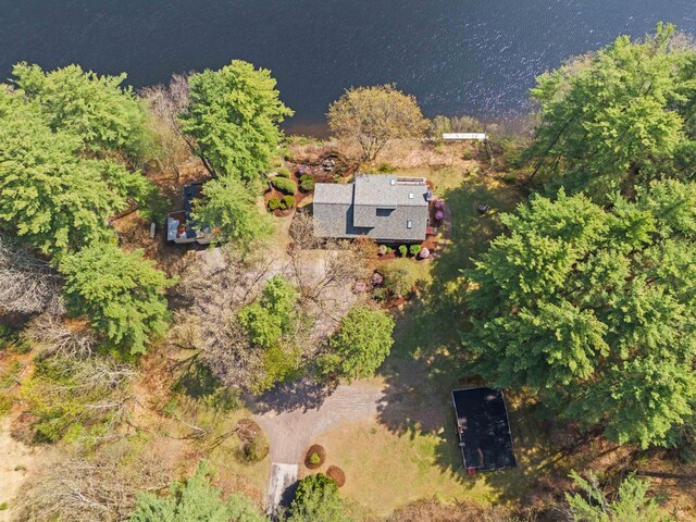 6 Hidden Ranch Dr, Hooksett, NH 03106