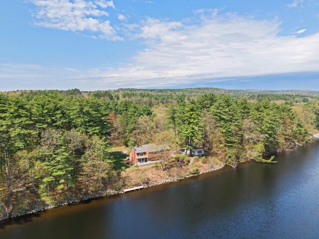 6 Hidden Ranch Dr, Hooksett, NH 03106