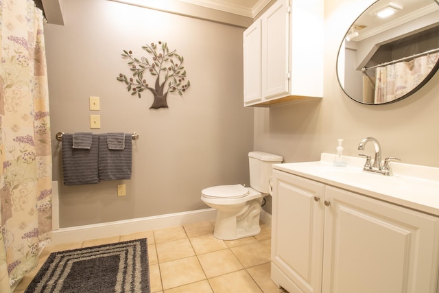 43 Parker Ledge Rd, Woodstock, NH 03262 - full bathroom featuring baseboards, toilet, tile patterned floors, vanity, and ornamental molding