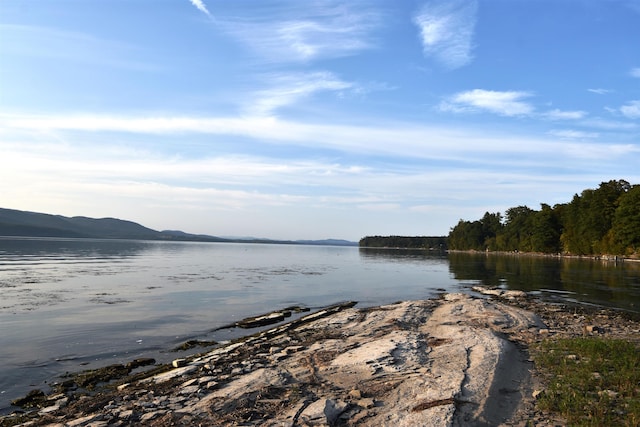 260 Burgey Farm Rd, Addison, VT 05491