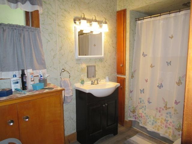 6967 Main St, Readsboro, VT 05350