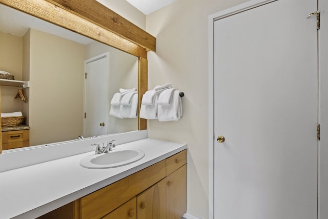 28 Fox Run Rd Unit 1And 2, Lincoln, NH 03251 - bathroom with vanity