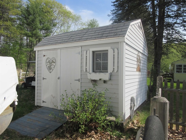 14 Morgan Rd, Hillsborough, NH 03244 - view of shed with fence