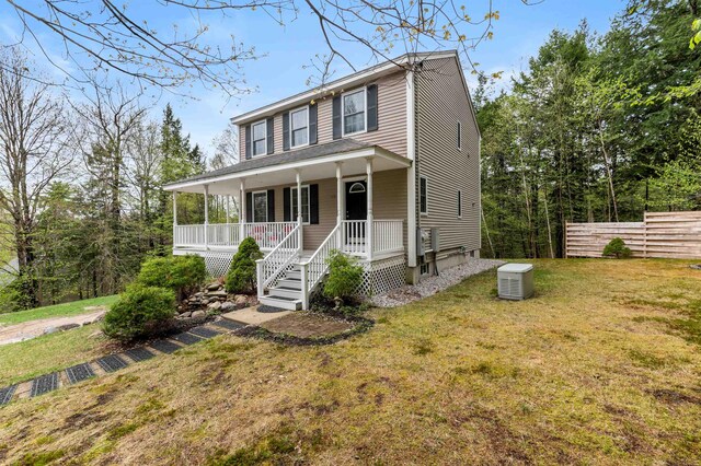 108 Brenner Dr, Conway, NH 03818 - country-style home featuring a porch