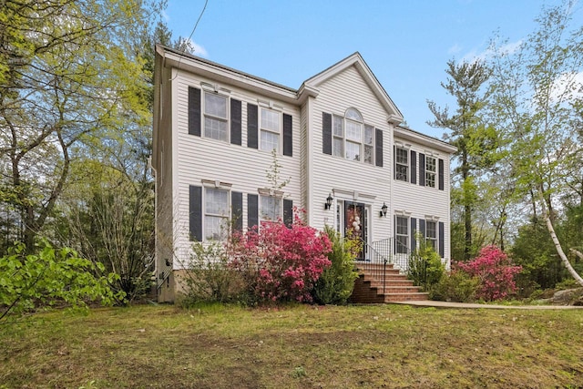 colonial house with a front yard