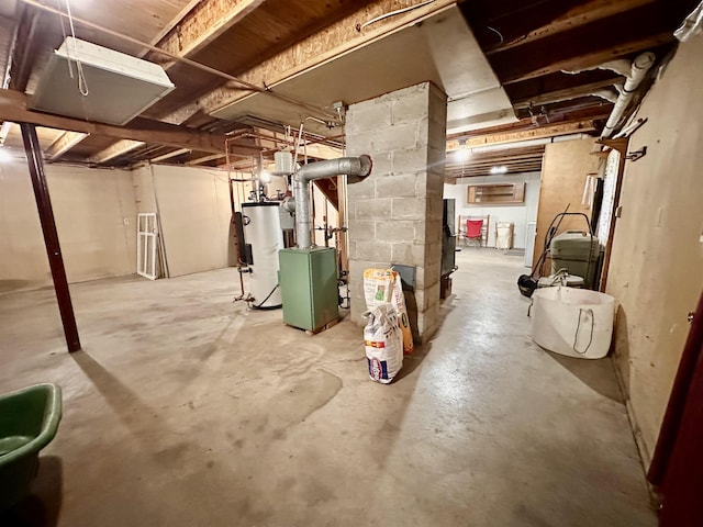 unfinished below grade area featuring gas water heater