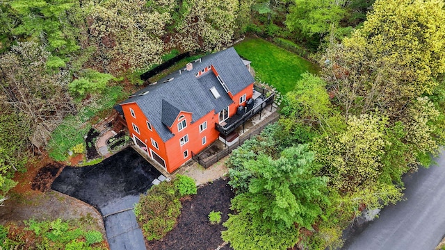 aerial view of property and surrounding area