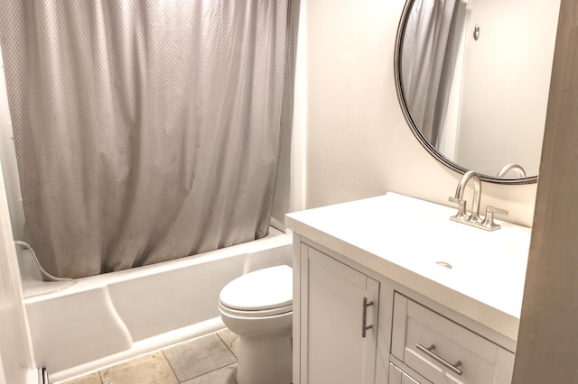 full bathroom with toilet, shower / bathtub combination with curtain, and vanity