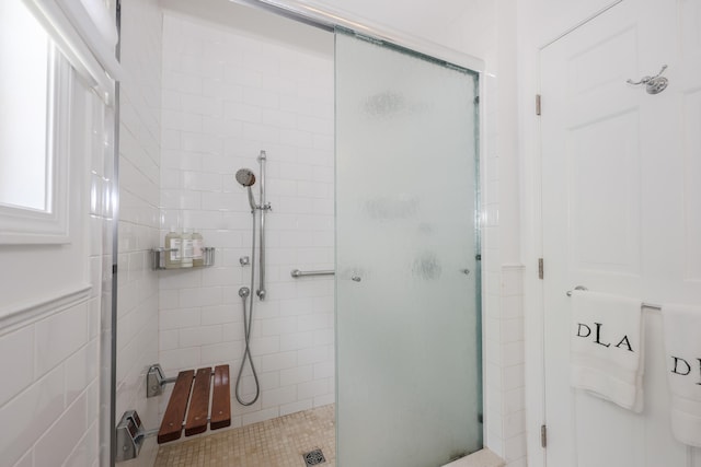 203 Straw Hill Rd, Manchester, NH 03104 - full bath featuring a stall shower