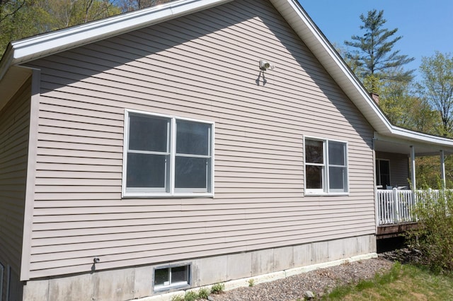 273 Berkshire Rd, Lisbon, NH 03585 - view of side of home featuring a porch