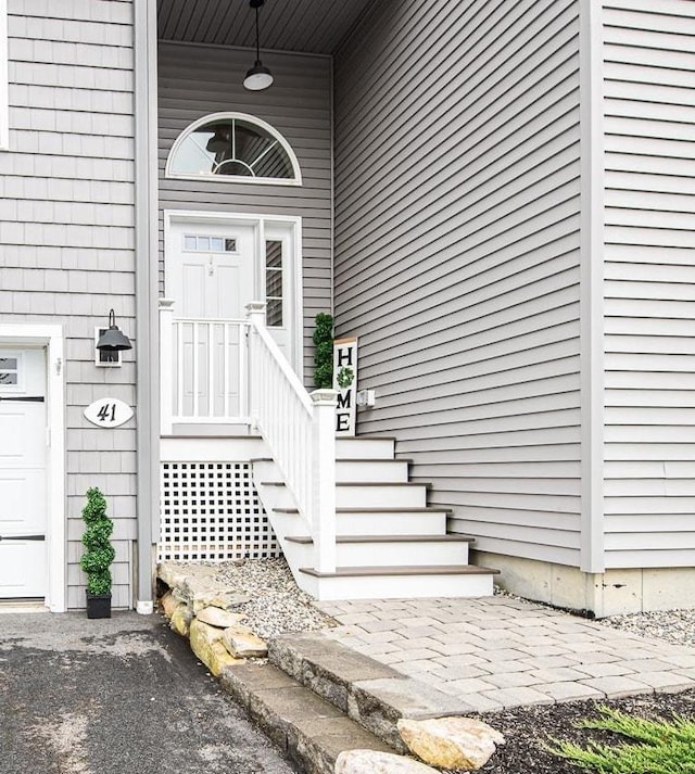 41 Winchester Dr, Hampstead, NH 03826 - view of exterior entry