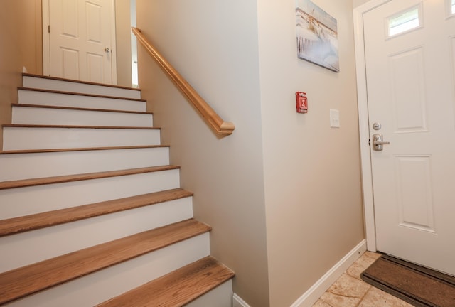 11 Sullivan Way Unit 6, Laconia, NH 03246 - stairs featuring baseboards