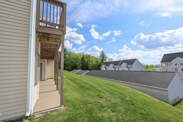 11 Sullivan Way Unit 6, Laconia, NH 03246 - view of grassy yard