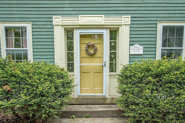 685 Abbot Hill Rd, Wilton, NH 03086 - view of doorway to property