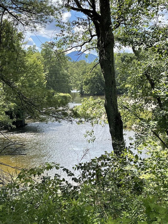 2715 River Rd, Troy, VT 05859