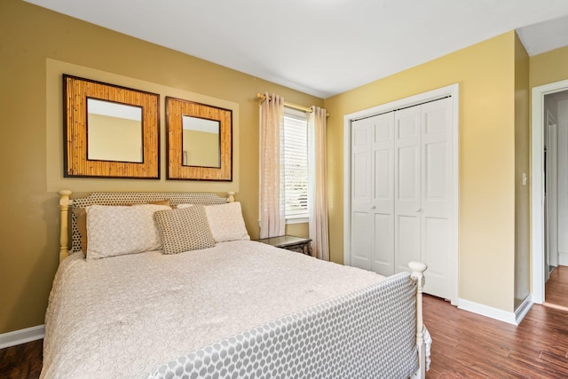 25 Golden Gate Dr, Hooksett, NH 03106 - bedroom with baseboards, wood finished floors, and a closet