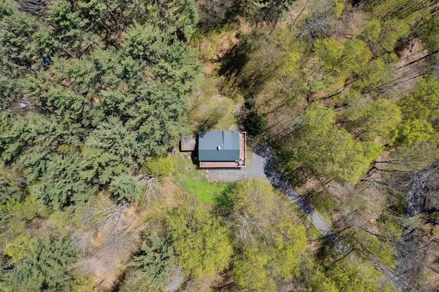 aerial view of property and surrounding area